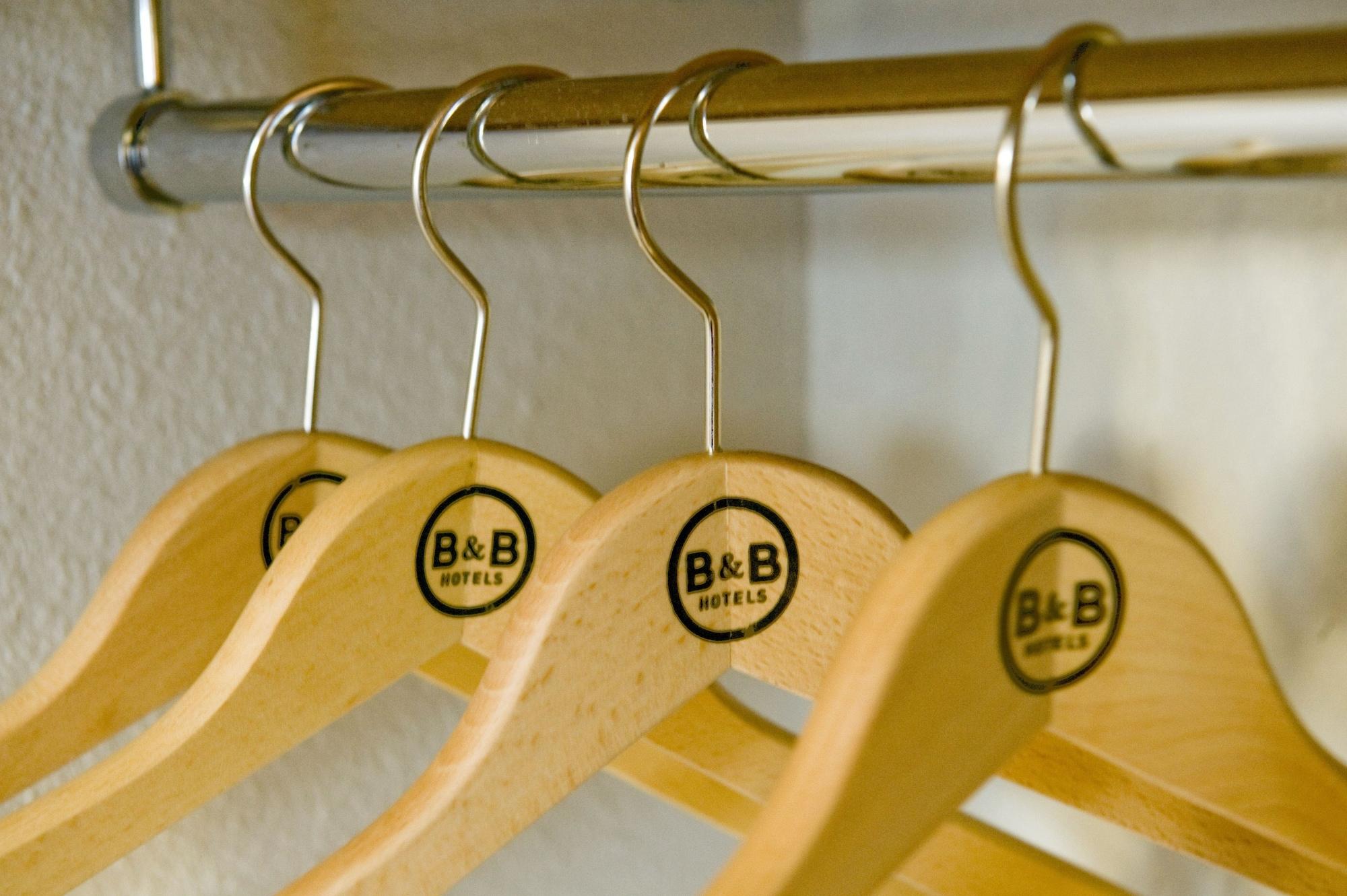 B&B Hotel Cholet Sud מראה חיצוני תמונה