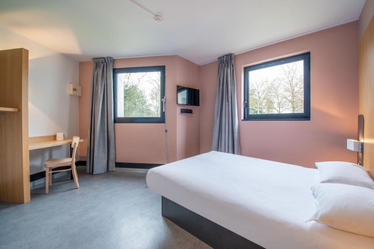 B&B Hotel Cholet Sud מראה חיצוני תמונה
