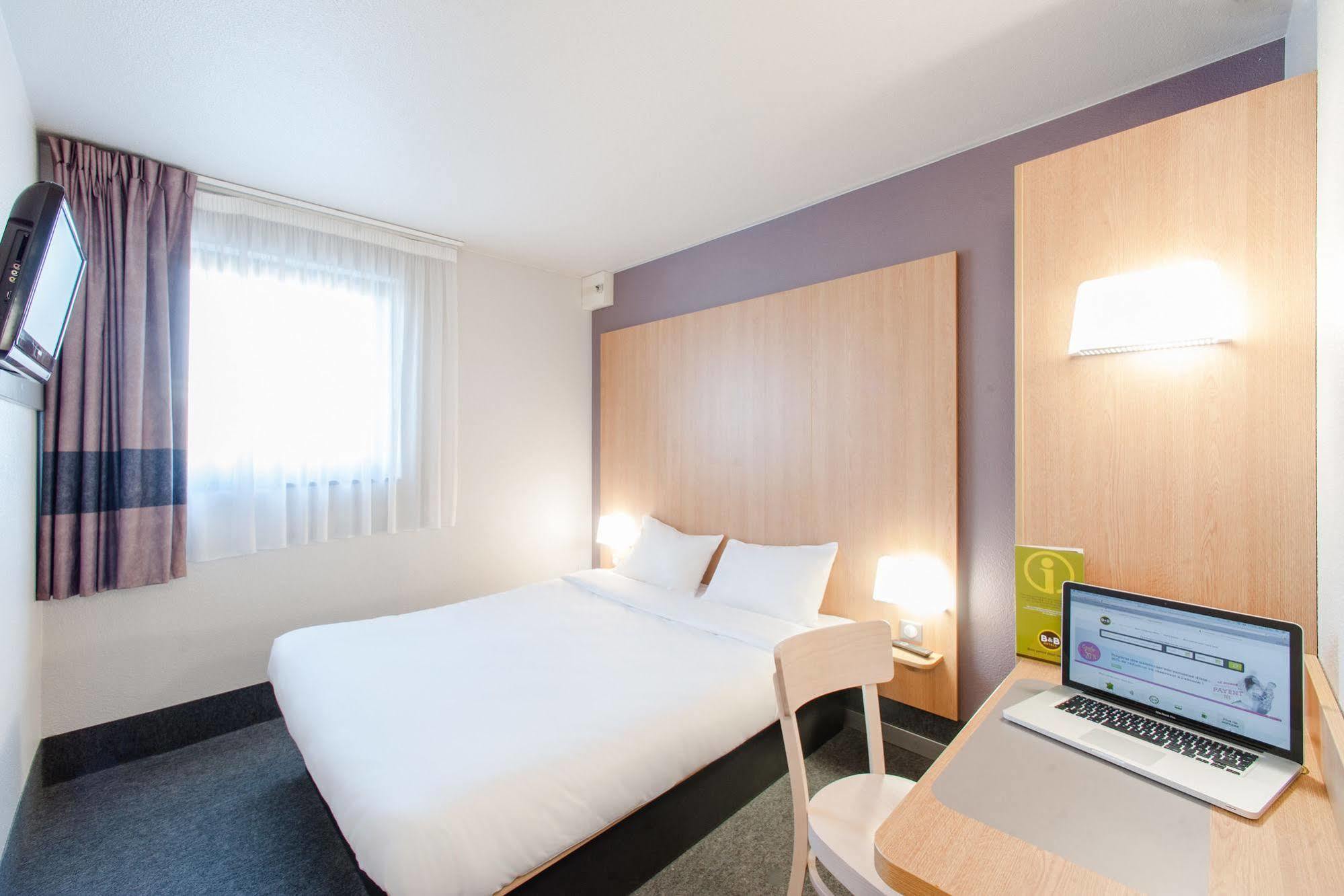 B&B Hotel Cholet Sud מראה חיצוני תמונה